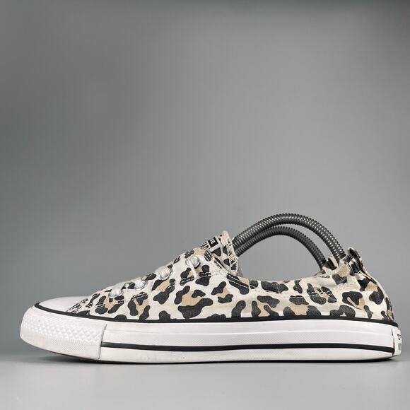 Converse Shoreline Women’s 10 Leopard Print Casual Slip On Sneaker White Tan GUC - Picture 1 of 9